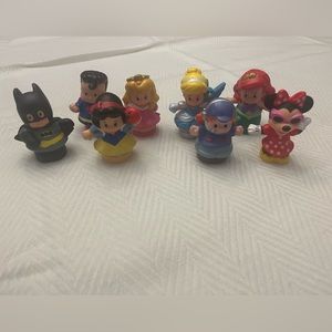Little people bundle of 8 princess Superman batman Minnie Mouse